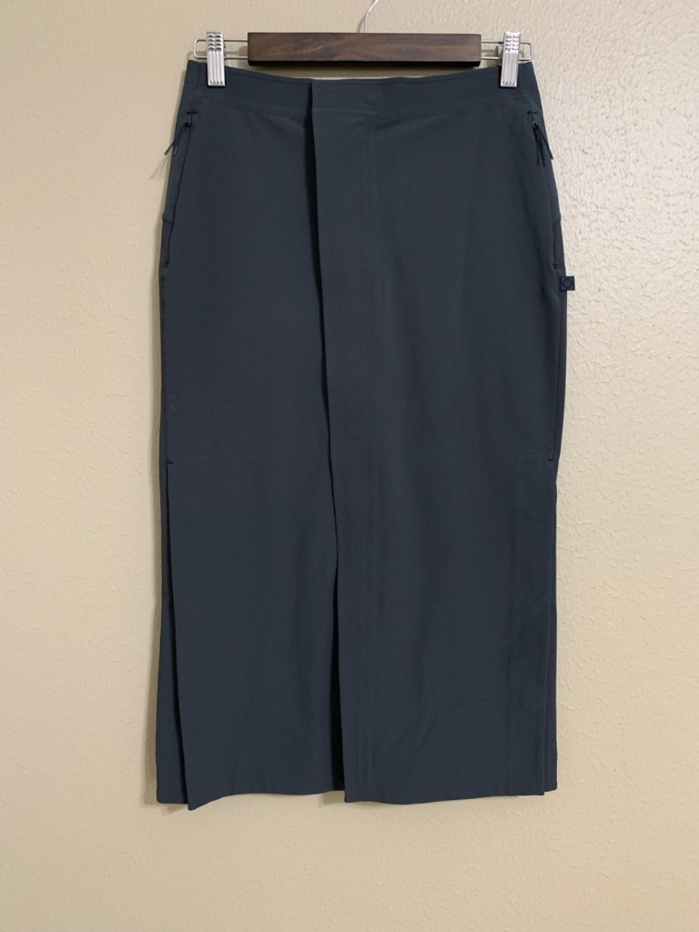 Lululemon Lab Midi Skirt Womens 6 Dark Grey Technical Wrap Front Pockets - Picture 5 of 8